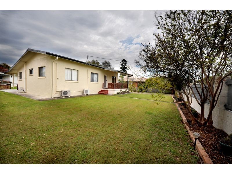 6 Darra Avenue, Darra QLD 4076