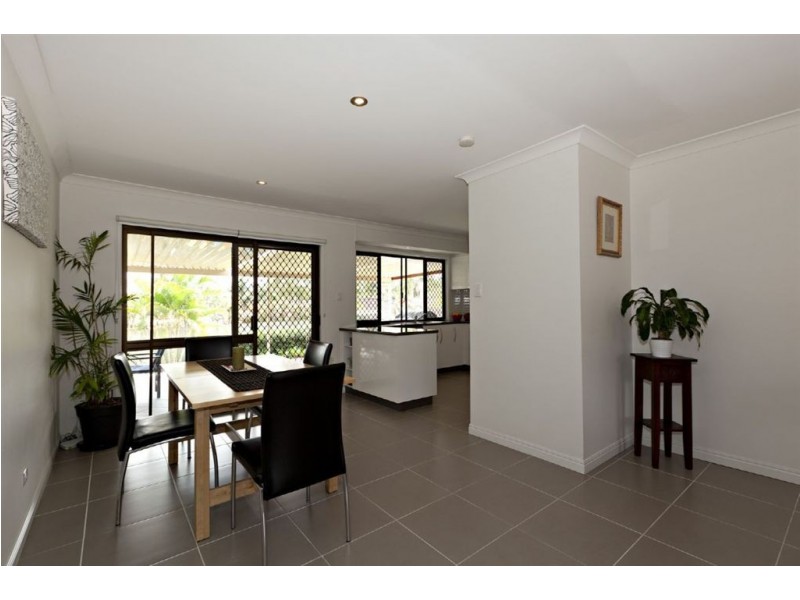 15 Prosser St, Riverhills QLD 4074