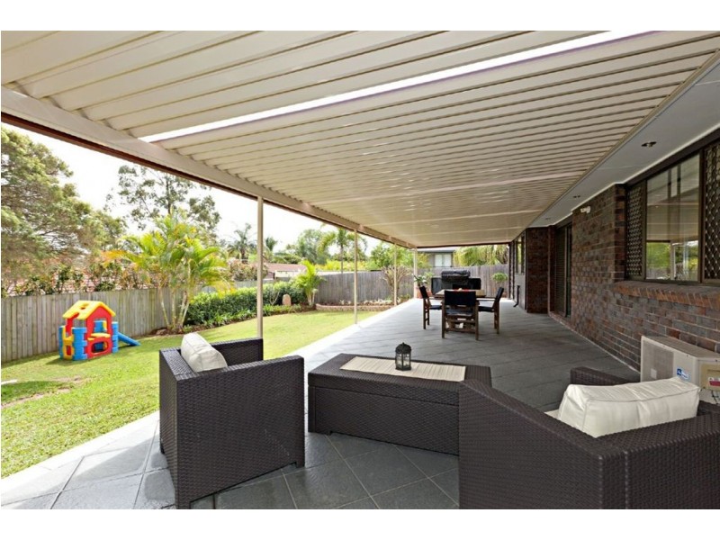 15 Prosser St, Riverhills QLD 4074