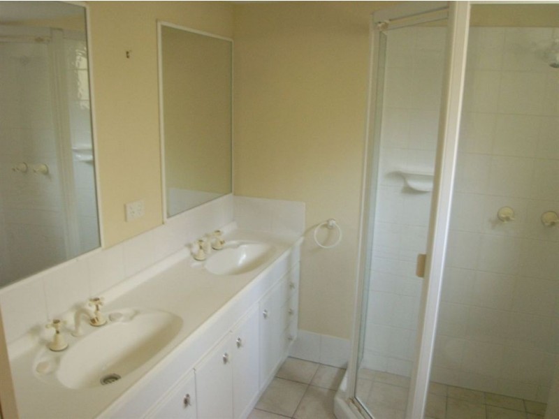 12/9 Amazons Place, Sinnamon Park QLD 4073