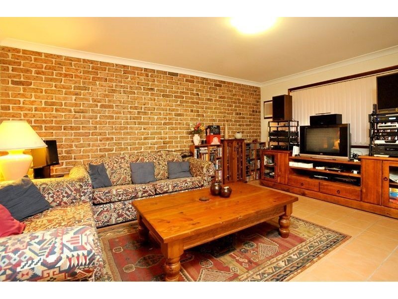 16 Kaleena Street, Middle Park QLD 4074