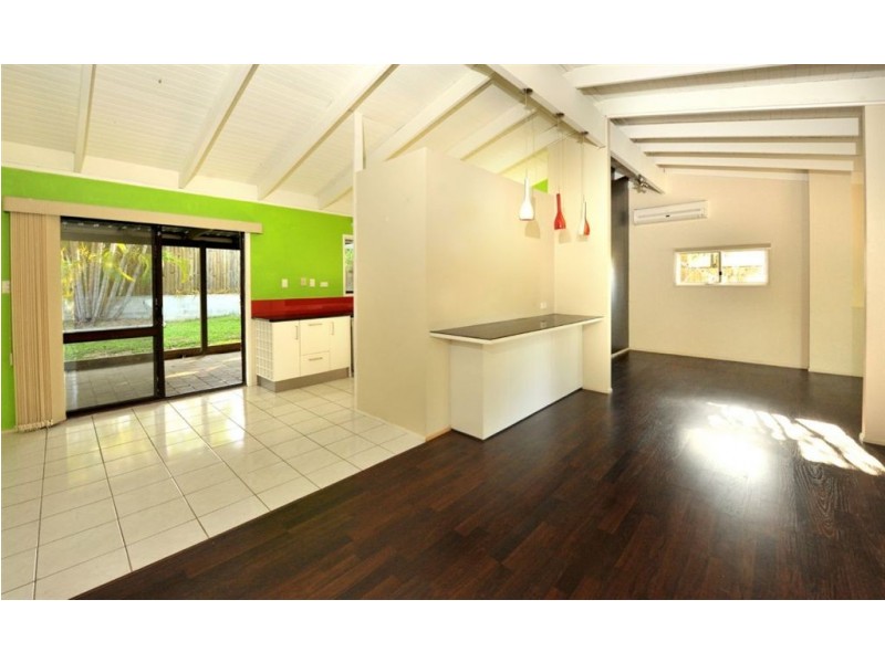 28 Langlo Street, Riverhills QLD 4074