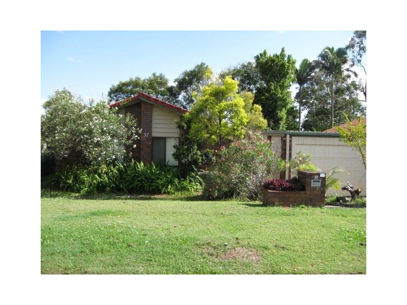 37 Lugano Street, Riverhills QLD 4074