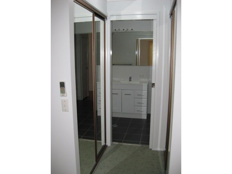 37 Lugano Street, Riverhills QLD 4074