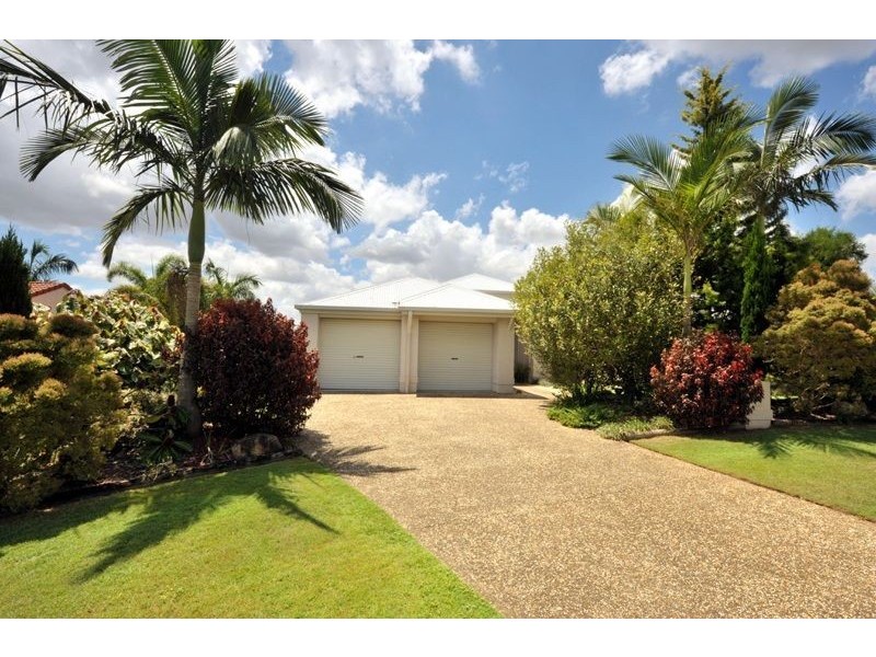 10 Swallow Place, Sinnamon Park QLD 4073