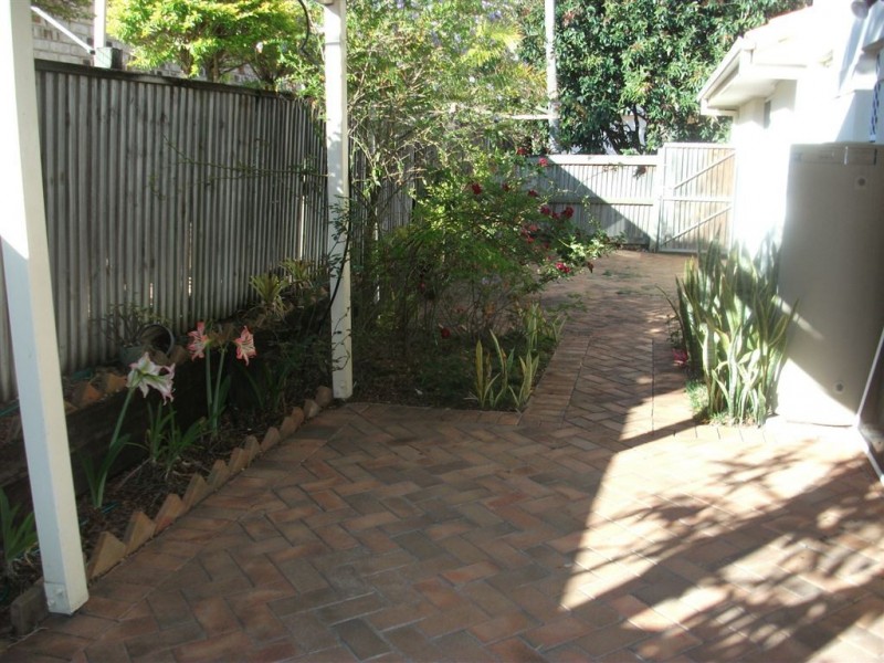 29/15 Abel Smith Crescent, Mount Ommaney QLD 4074