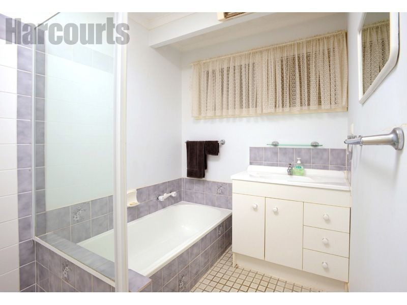 7 Loddon Street, Riverhills QLD 4074