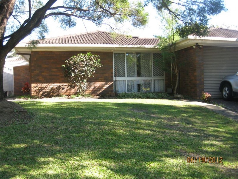 27 Glen Ross Road, Sinnamon Park QLD 4073