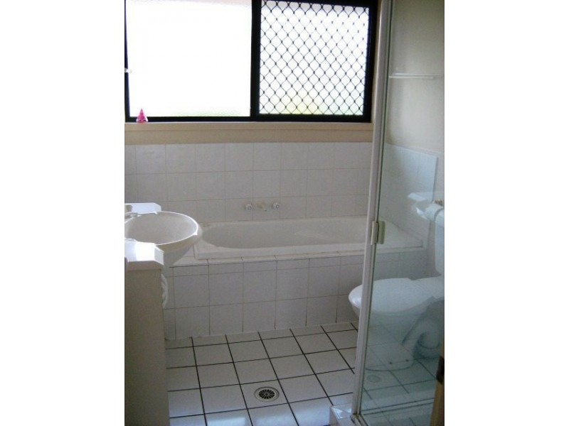 Mount Ommaney QLD 4074