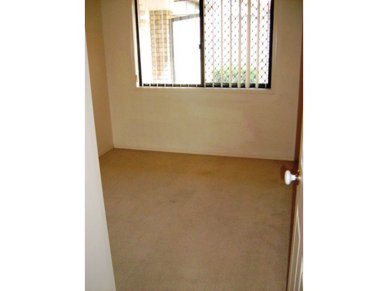 Mount Ommaney QLD 4074