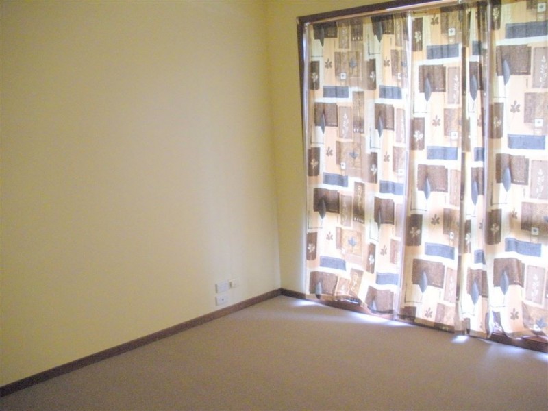 30 Paluna Street, Riverhills QLD 4074