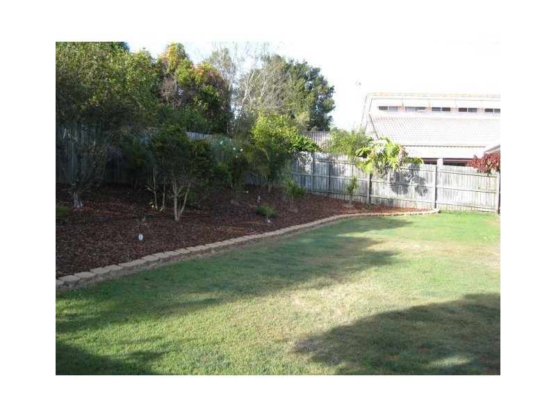 490 Westlake Drive, Riverhills QLD 4074