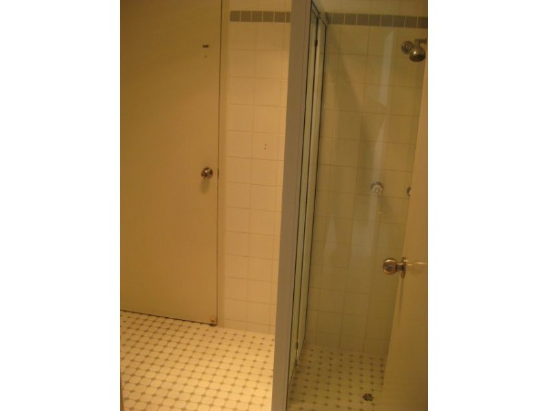 490 Westlake Drive, Riverhills QLD 4074