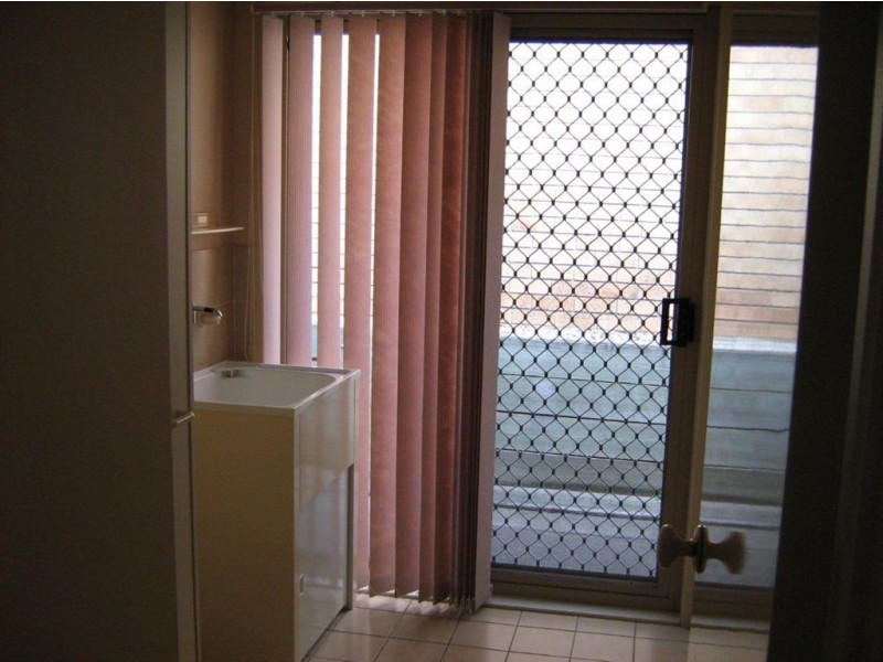 44 McPherson Road, Sinnamon Park QLD 4073