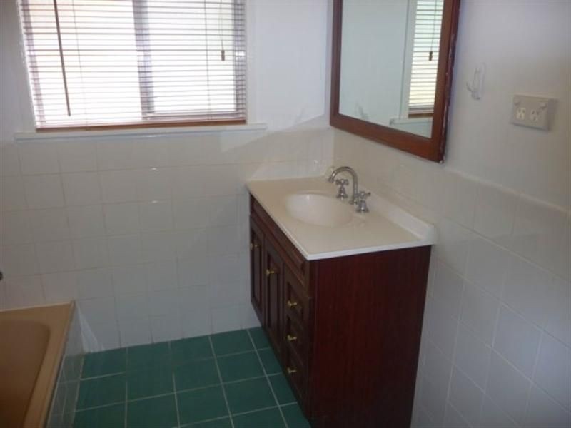 Jindalee QLD 4074