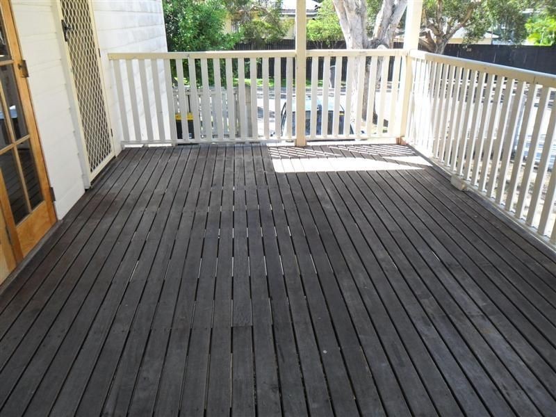 Oxley QLD 4075