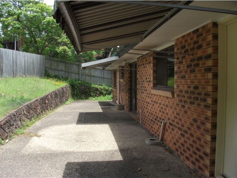 55 Sirocco Street, Jamboree Heights QLD 4074