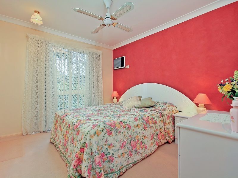 6 Calliandra Place, Sinnamon Park QLD 4073