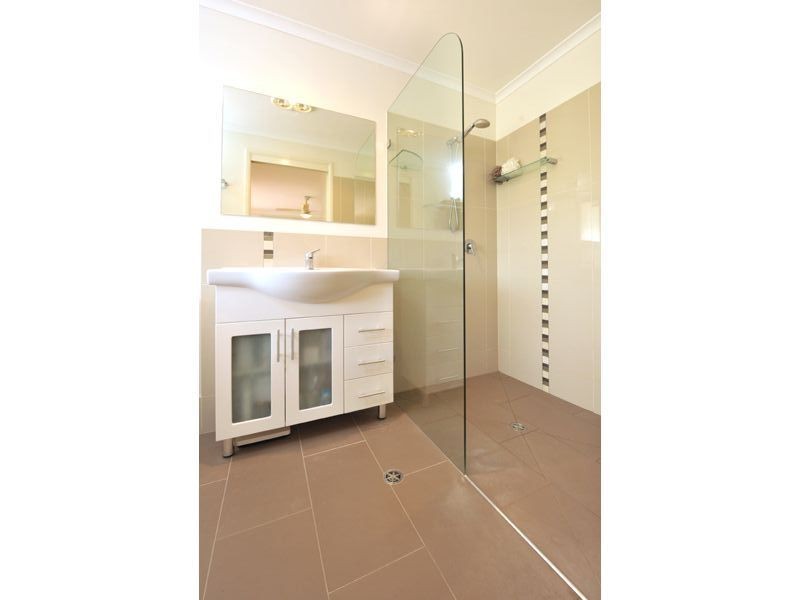 70 Gertrude McLeod Crescent, Middle Park QLD 4074