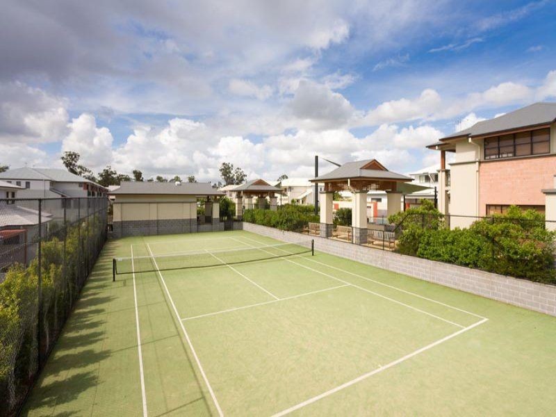14/5 Central Avenue, Mount Ommaney QLD 4074