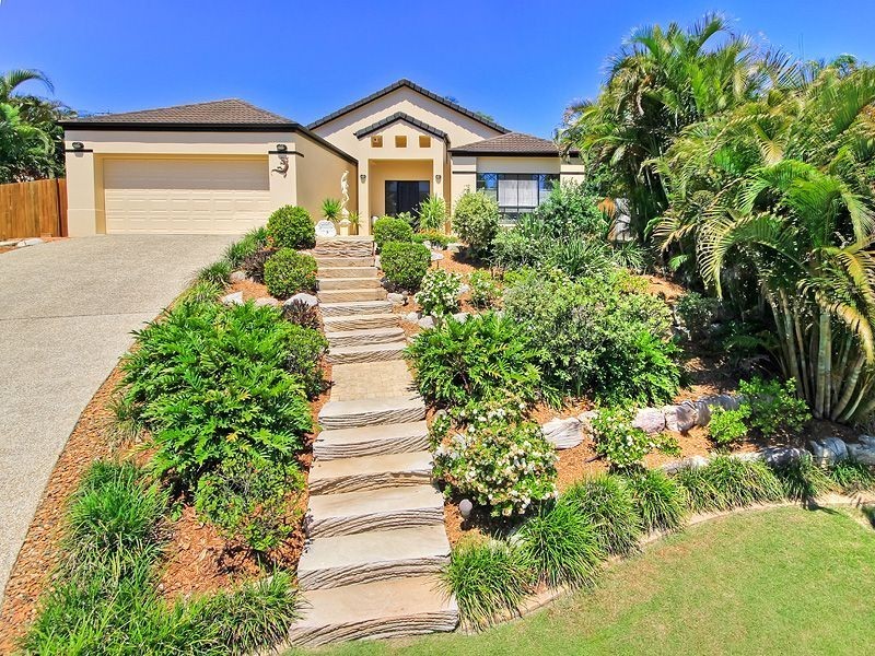 10 Menindee Court, Westlake QLD 4074