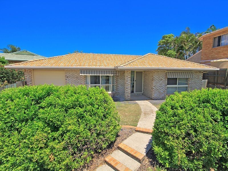 28 Camelot Crescent, Middle Park QLD 4074