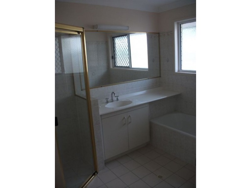 73 Abel Smith Crescent, Mount Ommaney QLD 4074