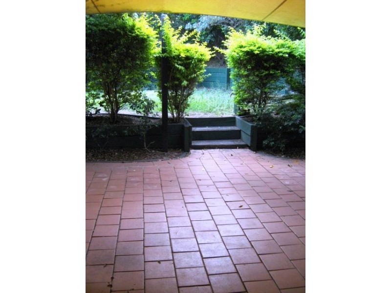 2/8 Stockwhip Place, Sumner QLD 4074