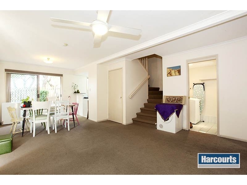 3/32 Tomkins Rd, Riverhills QLD 4074