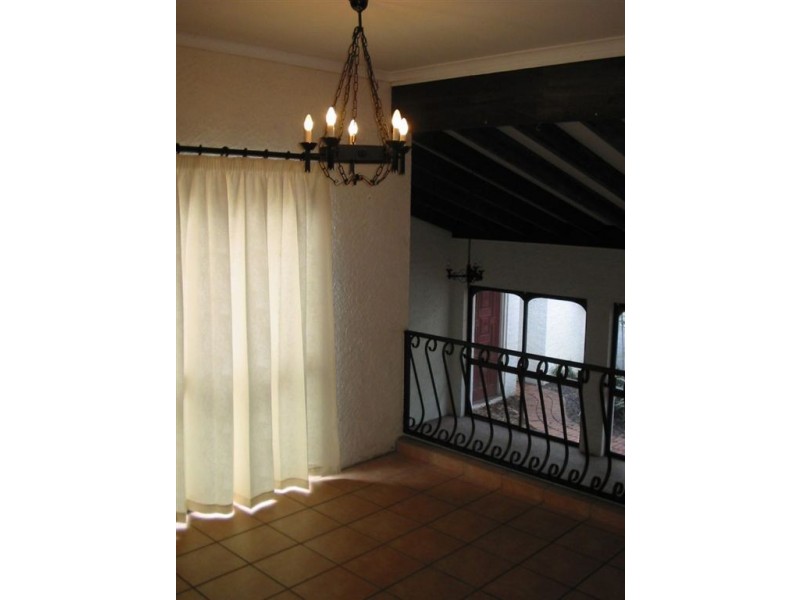 3 Blaxland Court, Mount Ommaney QLD 4074