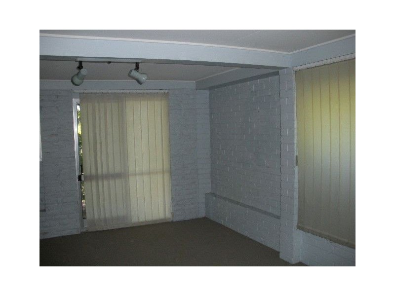 49 Brownie Street, Jamboree Heights QLD 4074