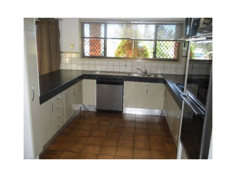 28 Penong Street, Westlake QLD 4074