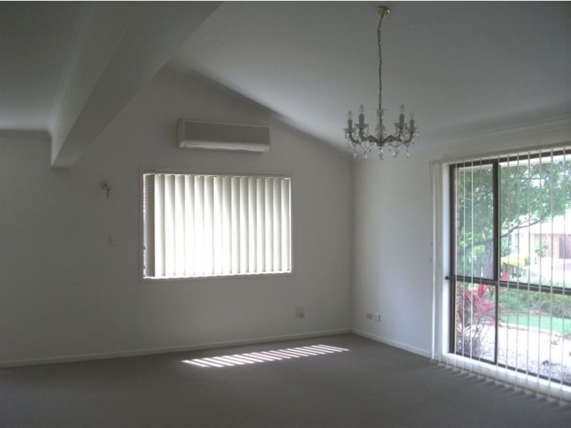 79 Pallert Street, Middle Park QLD 4074
