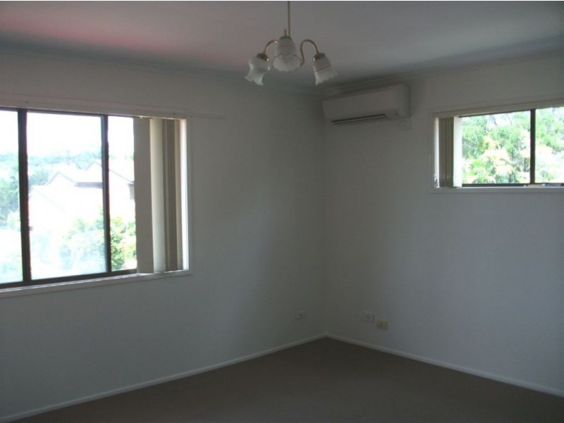 79 Pallert Street, Middle Park QLD 4074