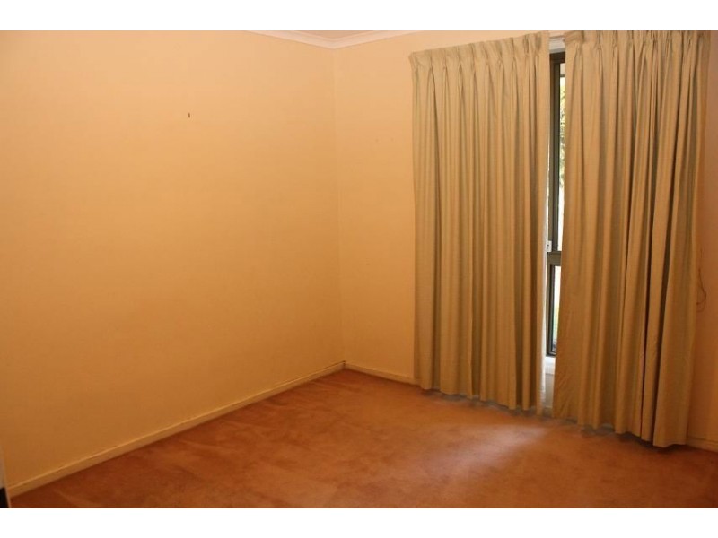 2 Mulla Close, Riverhills QLD 4074