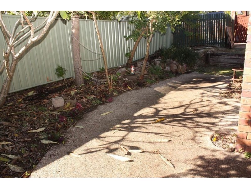 2 Mulla Close, Riverhills QLD 4074