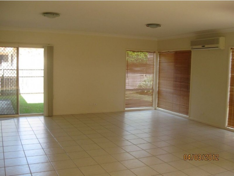 17 Hindmarsh Place, Westlake QLD 4074