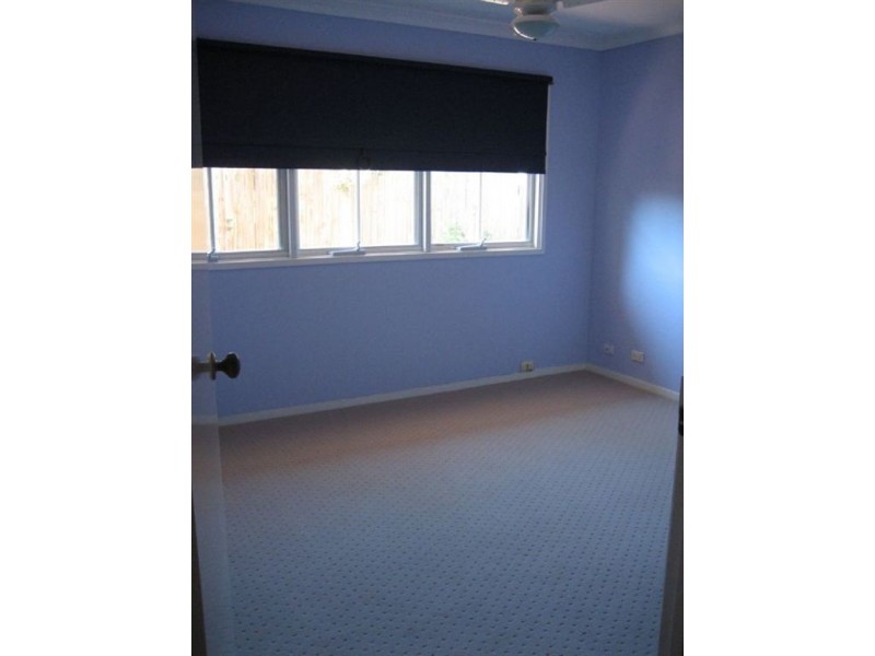 26 Ebrill Street, Jamboree Heights QLD 4074