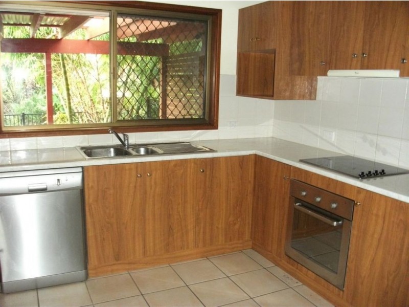 70 Raeside Street, Westlake QLD 4074