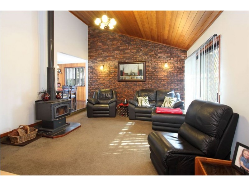 40 Lalina Street, Middle Park QLD 4074