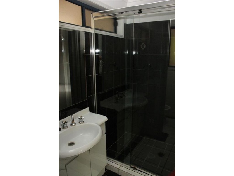 11 Leyburn Crescent, Forest Lake QLD 4078