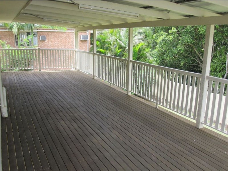 8 Karumba Place, Riverhills QLD 4074