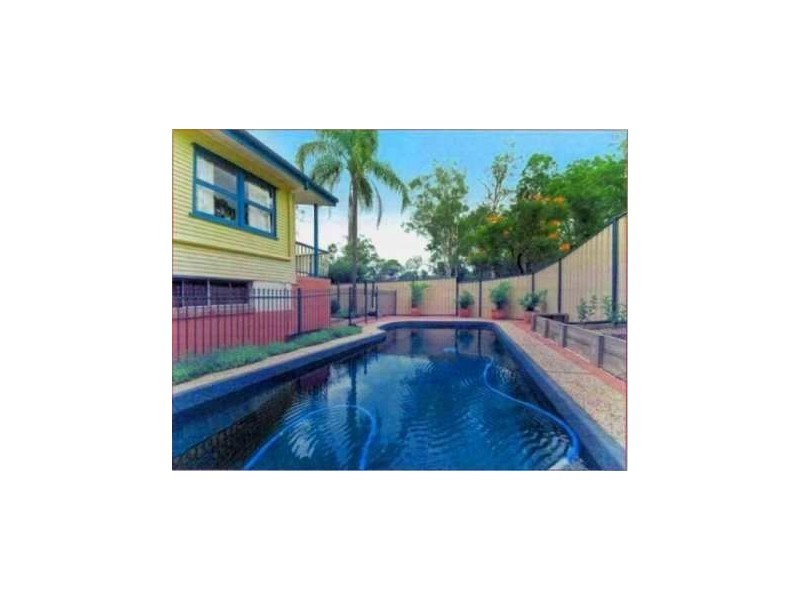 17 Valance Street, Oxley QLD 4075