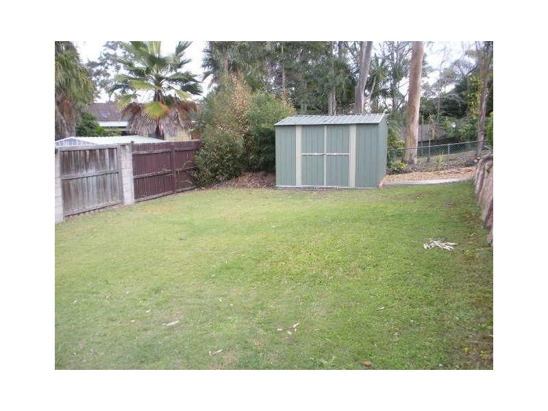 42 Buffalo Street, Riverhills QLD 4074