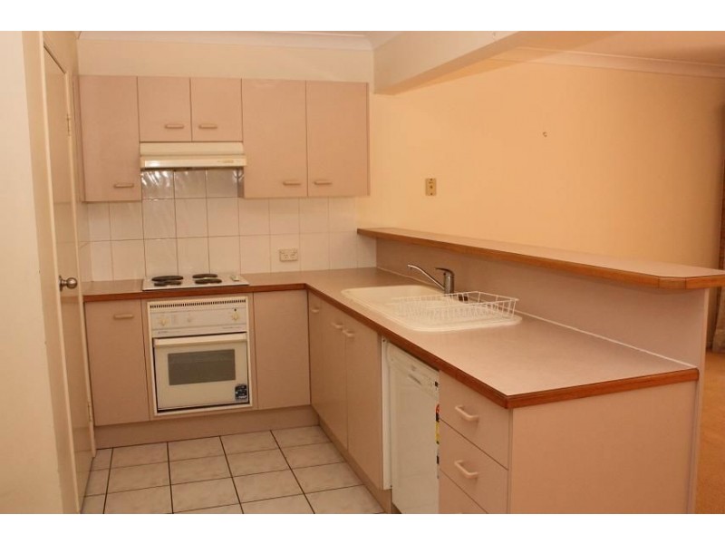 9/62 Dewsbury Street, Middle Park QLD 4074