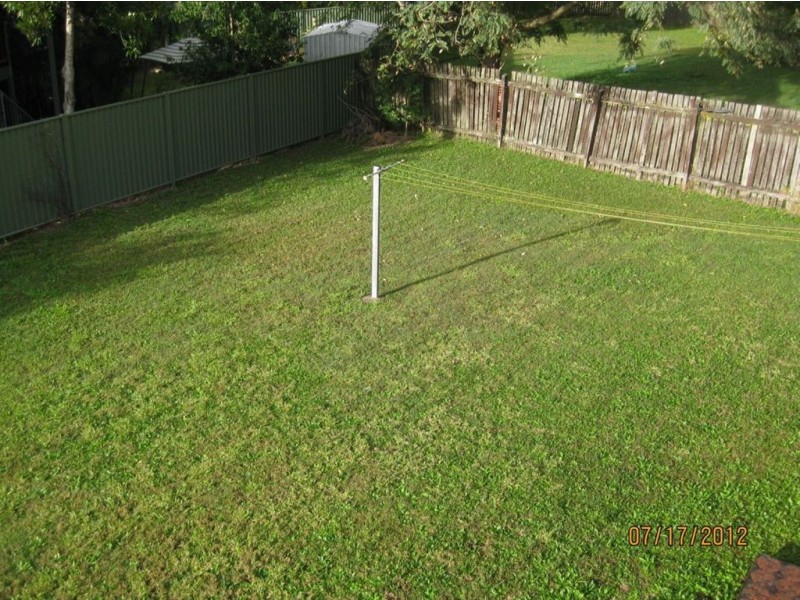 12 Poseidon Crescent, Jamboree Heights QLD 4074