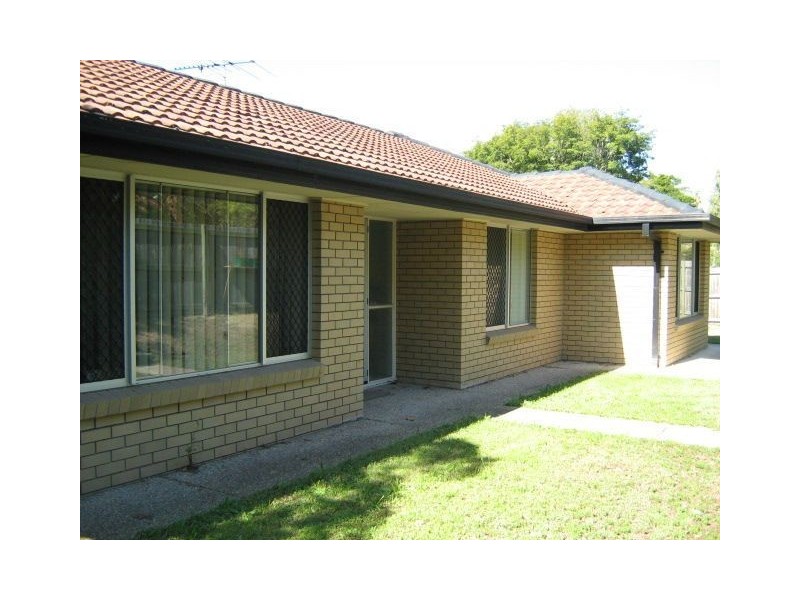 8 Sirocco Street, Jamboree Heights QLD 4074