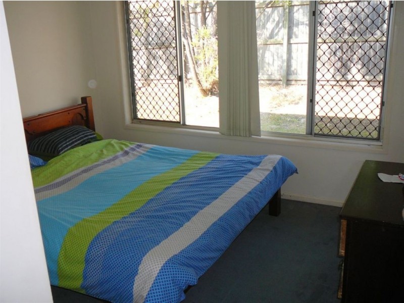 8 Sirocco Street, Jamboree Heights QLD 4074