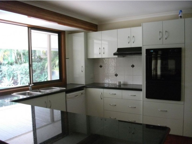 4 Tebera Street, Westlake QLD 4074