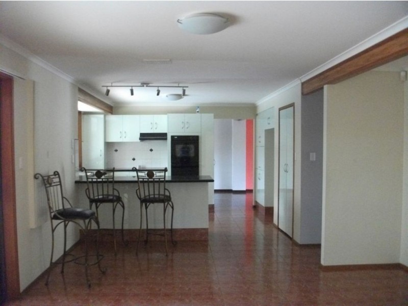 4 Tebera Street, Westlake QLD 4074